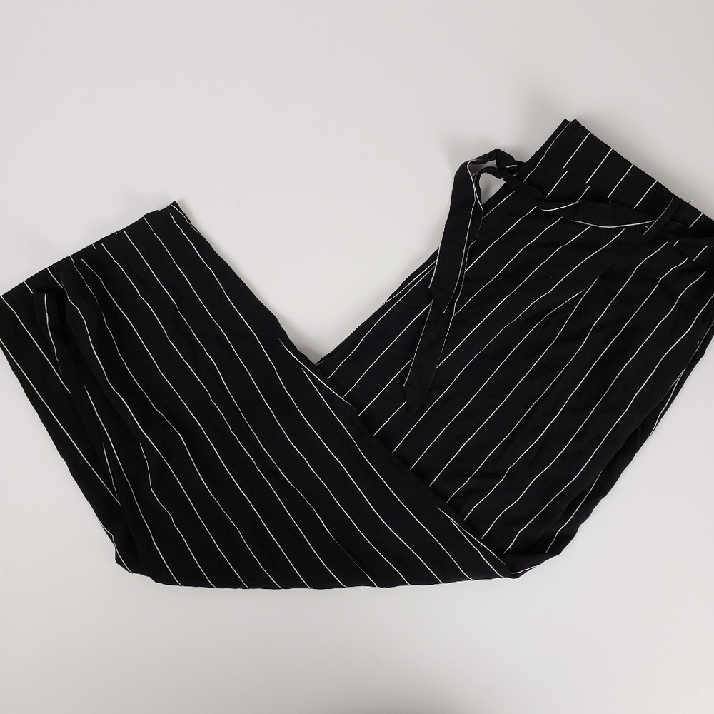 Back Pinstripe Loose Ankle Pants - Picture 2 of 4